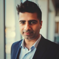 Aishwin Vikhona - Domain Investment Expert